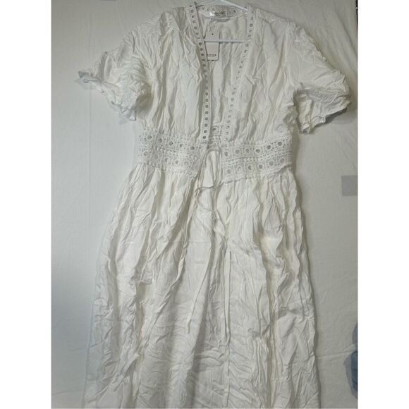 Ekouaer white maxi tie lace coverup, NWT, size small - Picture 2 of 6